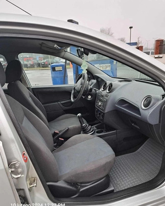Ford Fiesta cena 5500 przebieg: 310000, rok produkcji 2006 z Kleczew małe 497
